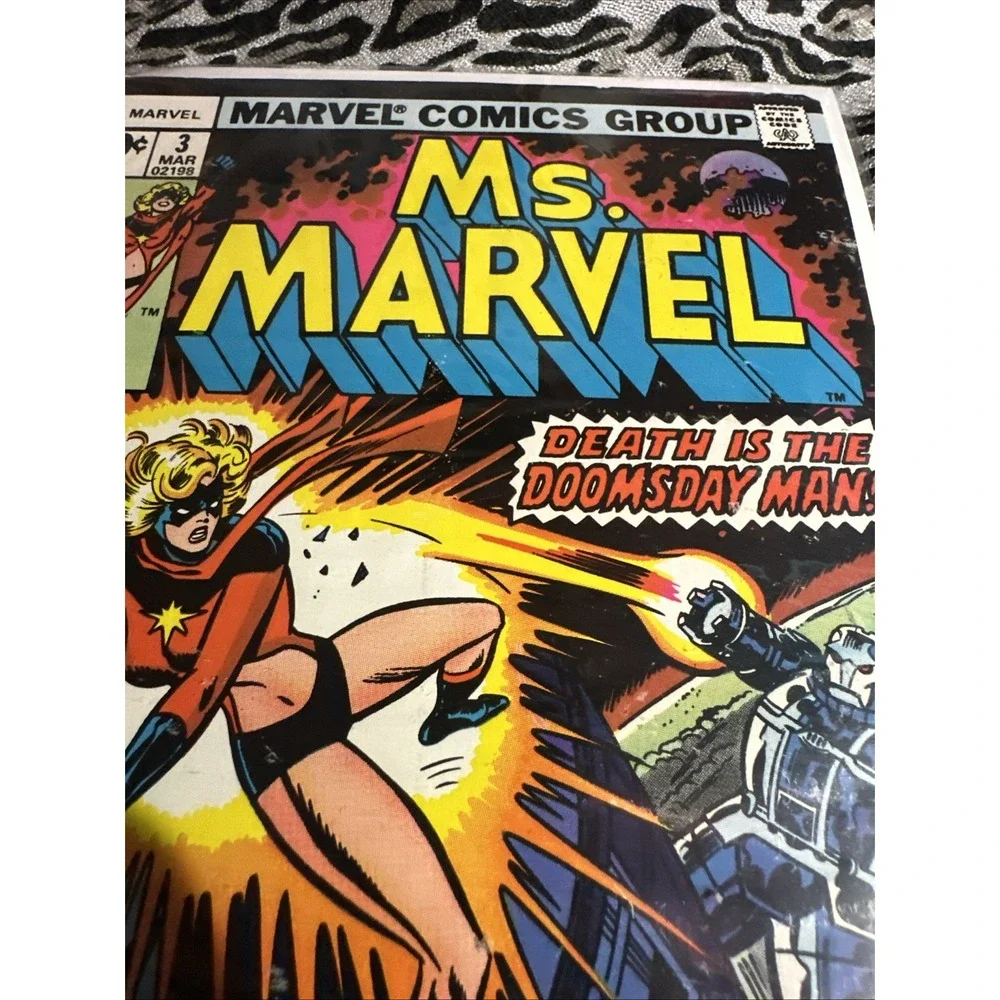 VTG  Marvel Comics - MS. MARVEL #3  MAR- Death Is The Doomsday Man!